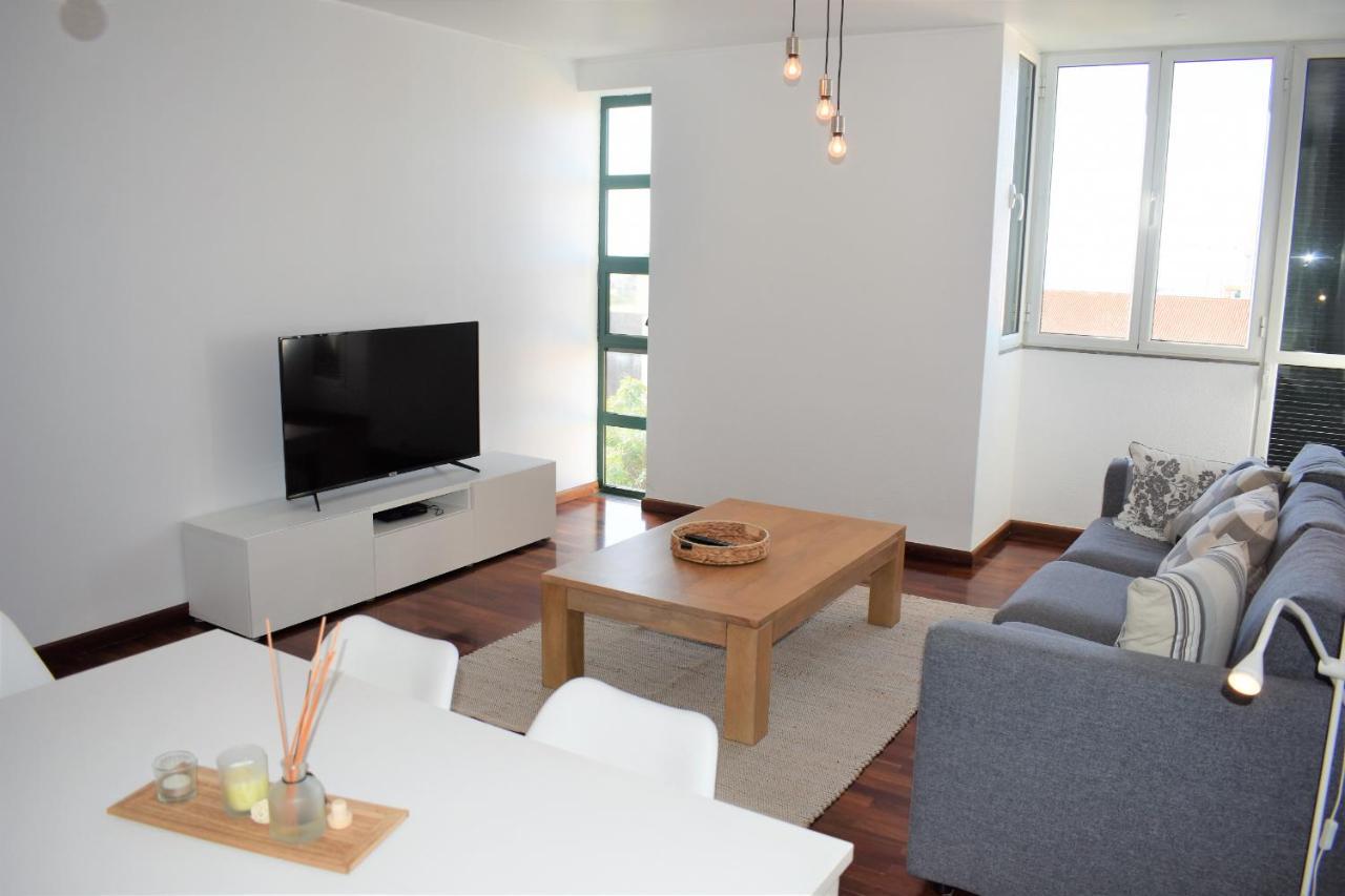 Madeira, 3 Bedroom Apartment With Ocean Views In Funchal Luaran gambar